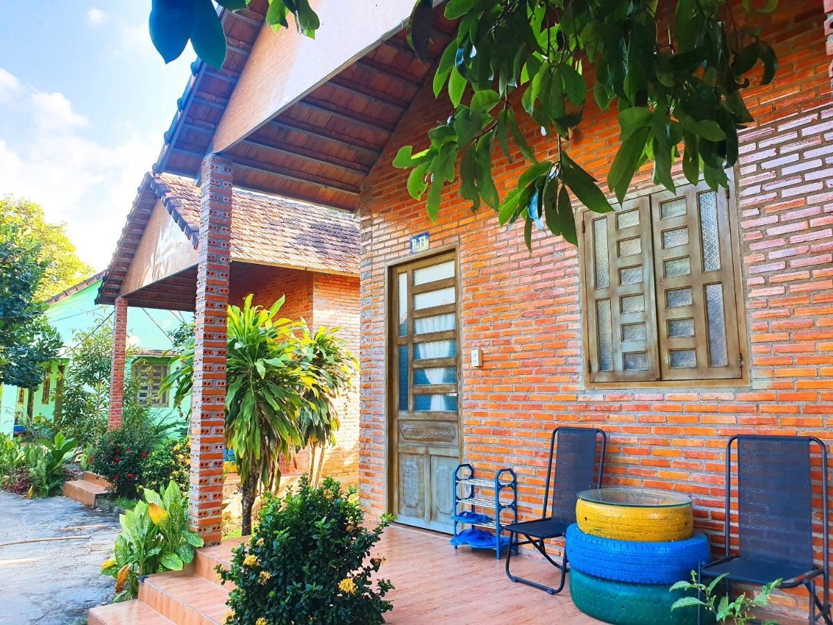 Cat Tien Farmer Lodge Quan Tom Екстериор снимка